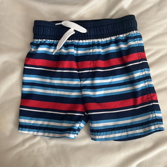 Baby boys set of 2 rash guards and trunks, 18 months. - Picture 4 of 5